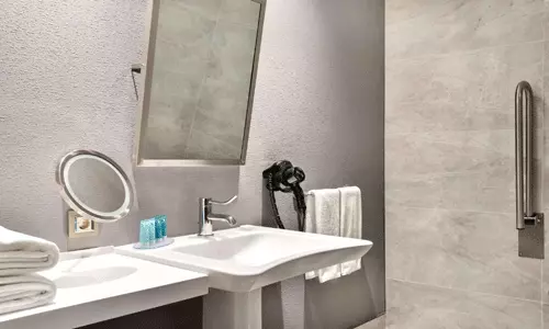 هتل ویندهام گرند تفلیس